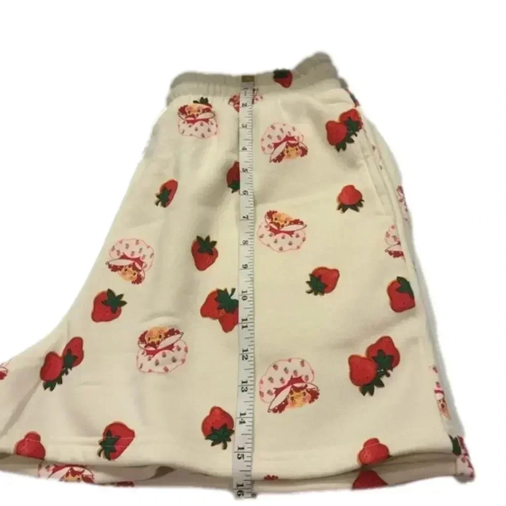 Strawberry Shortcake Shorts NWOT Juniors Size L